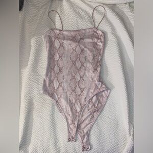 FOREVER21 bodysuit pink and white snakeskin Size Small